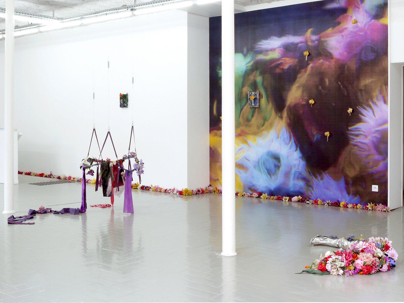 Le Pays Où Le Ciel Est Toujours Bleu