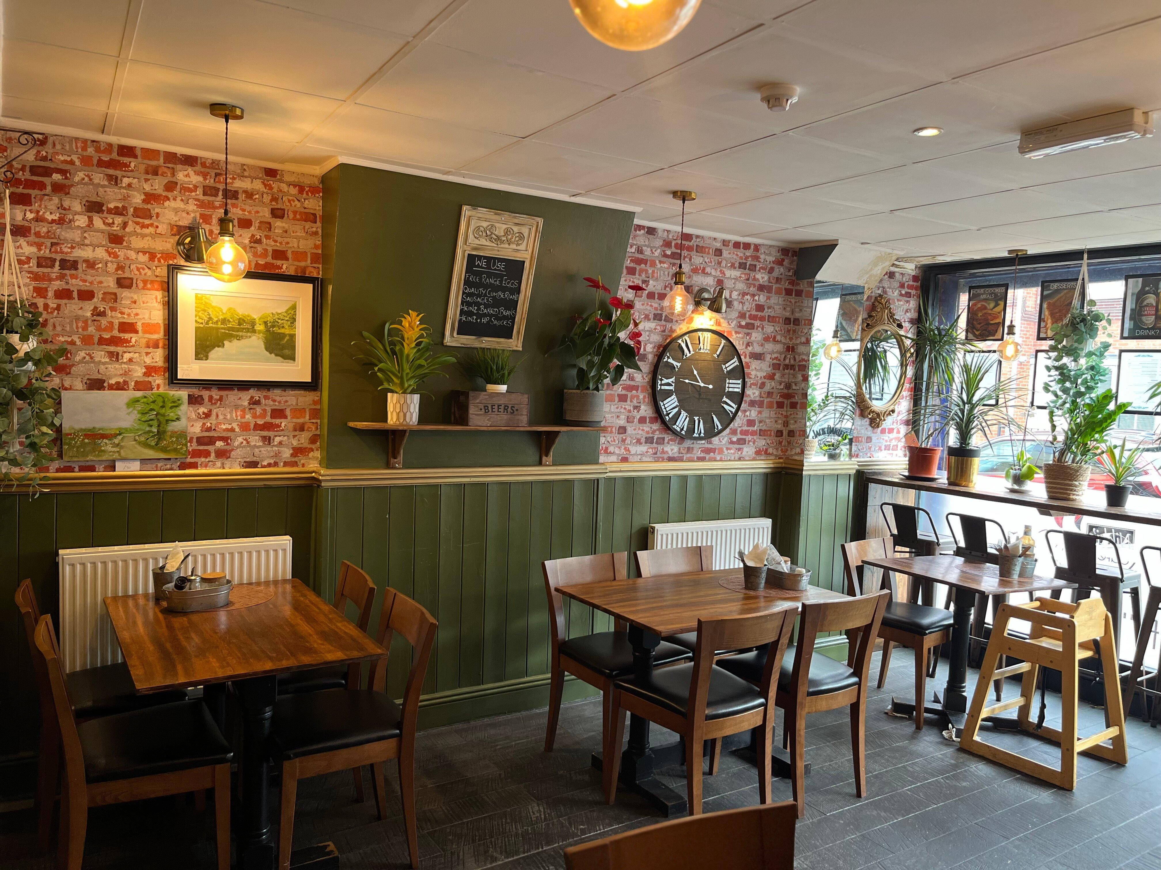 Nikki’s Cafe Bistro