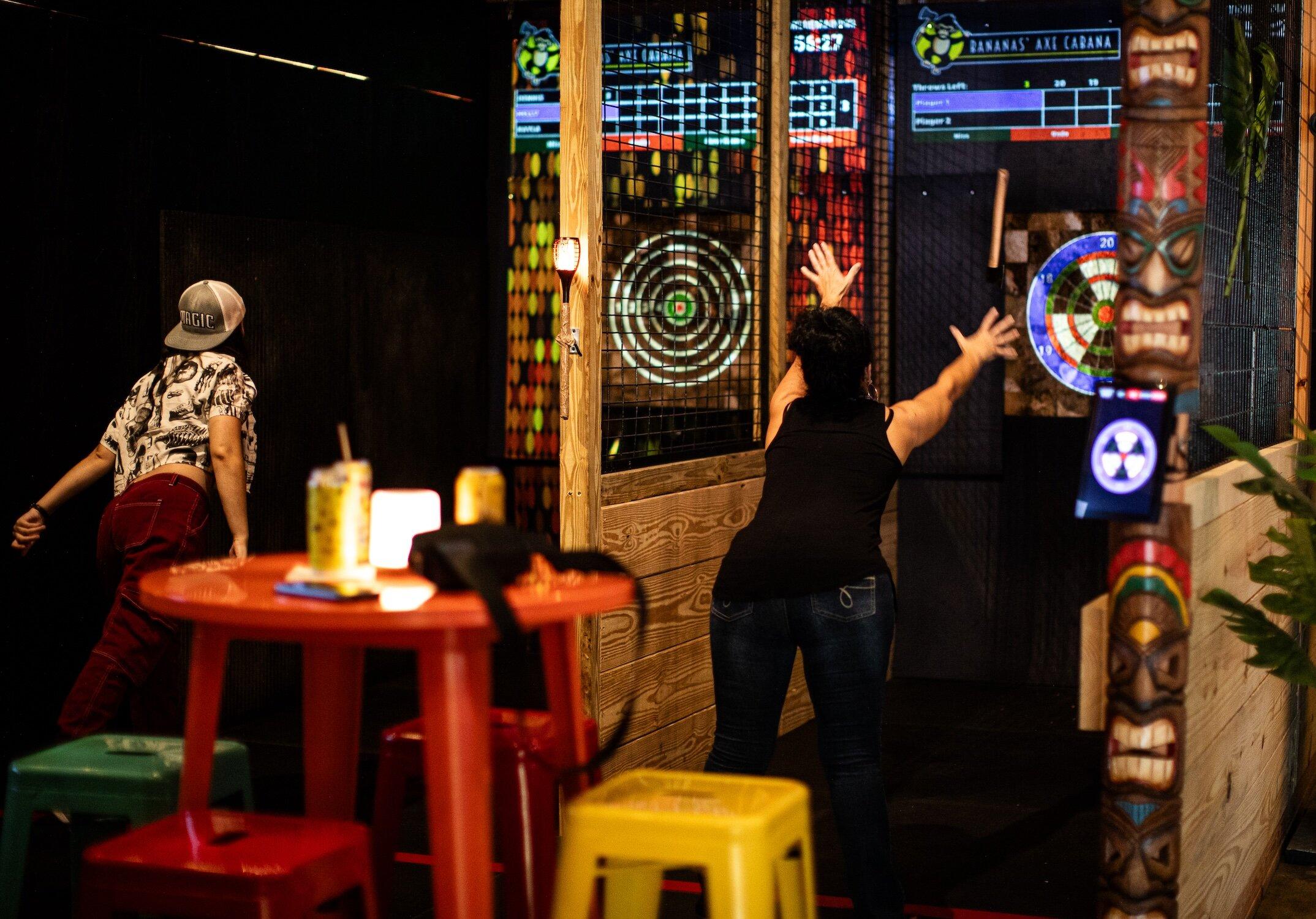 Bananas' Axe Cabana-Orlando FL