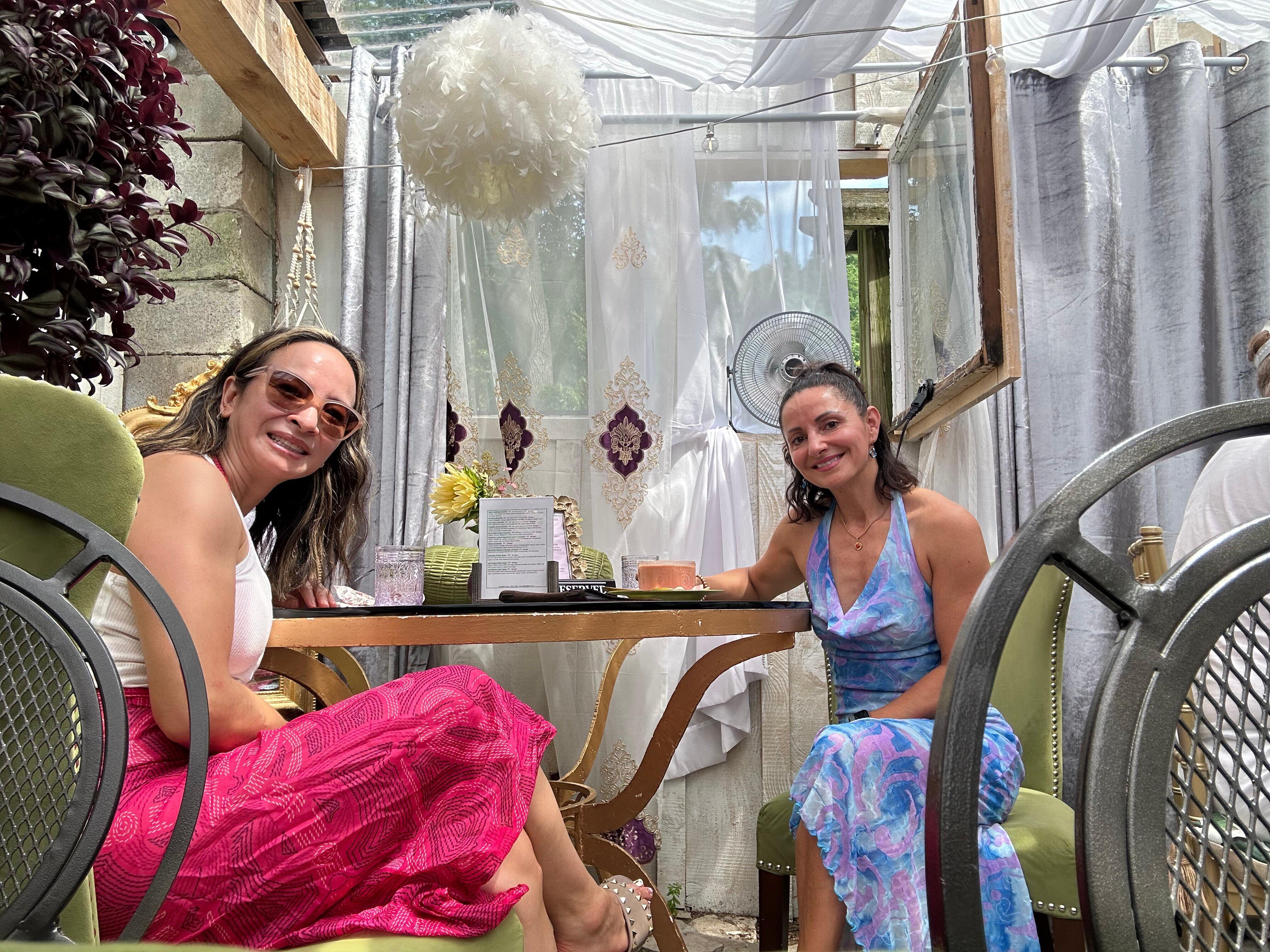 Photo by Mirela Elite C