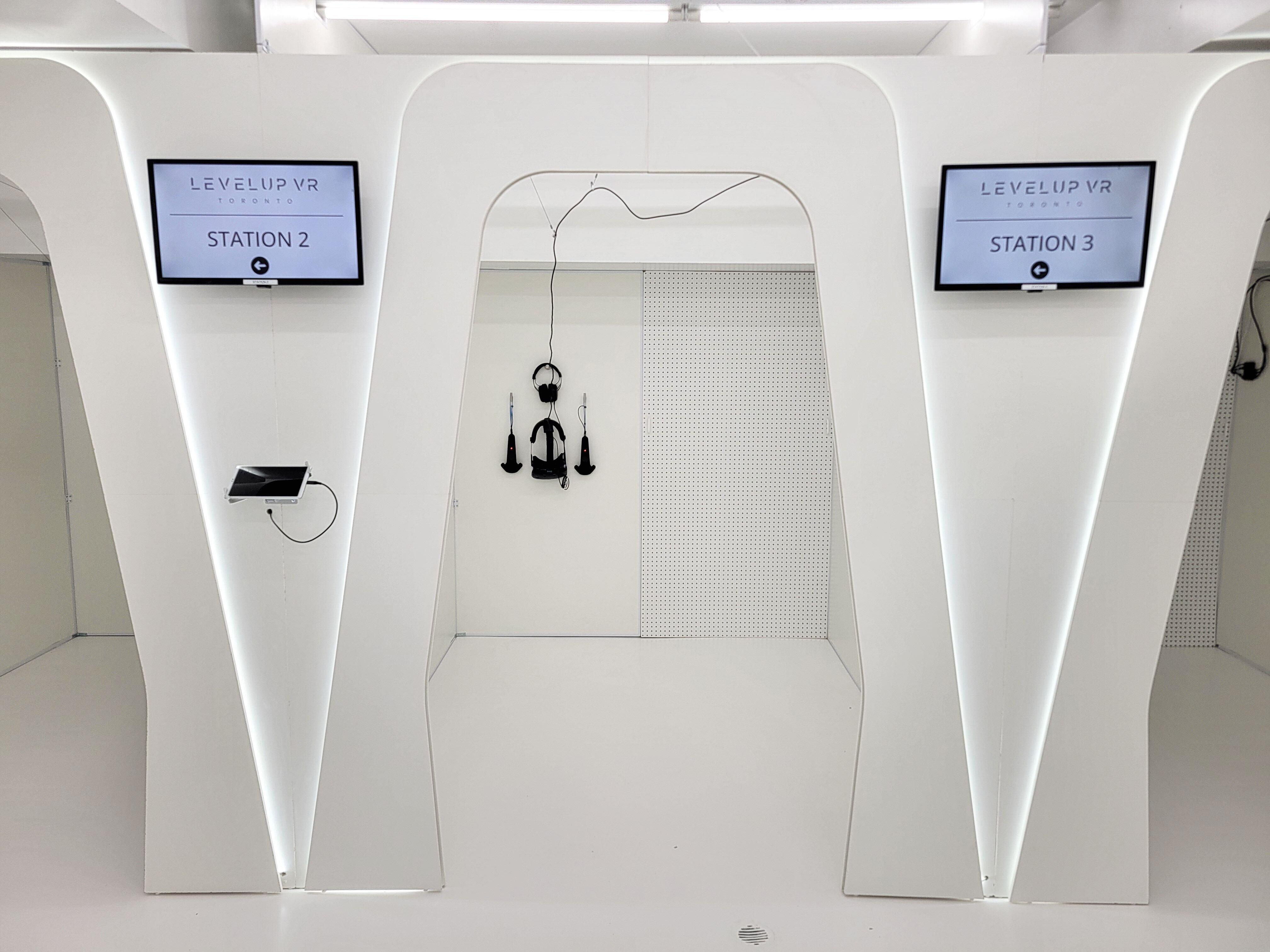 Levelup Virtual Reality (Vr) Arcade