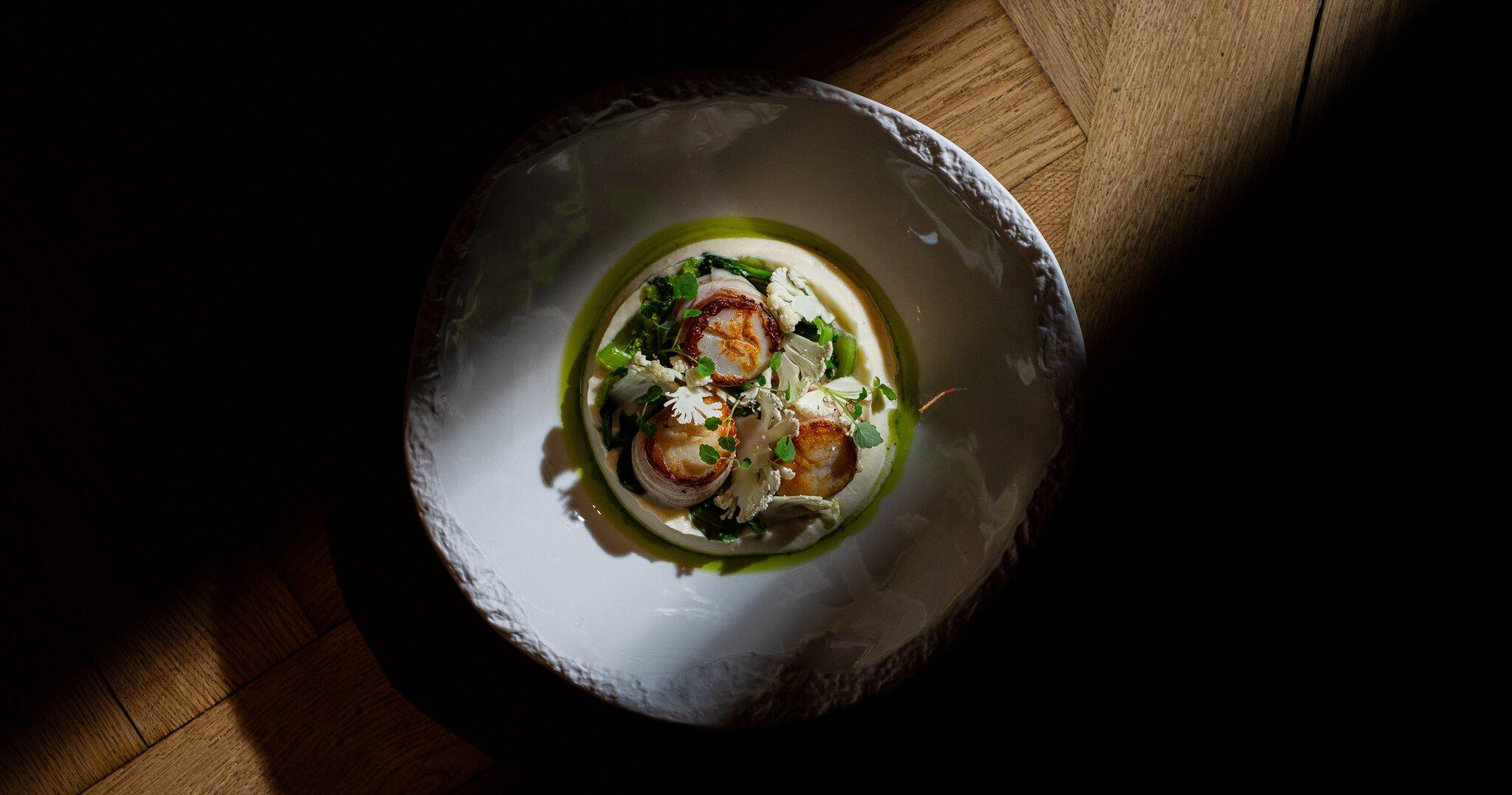 Dans Le Noir ? au Radisson Blu Hôtel.