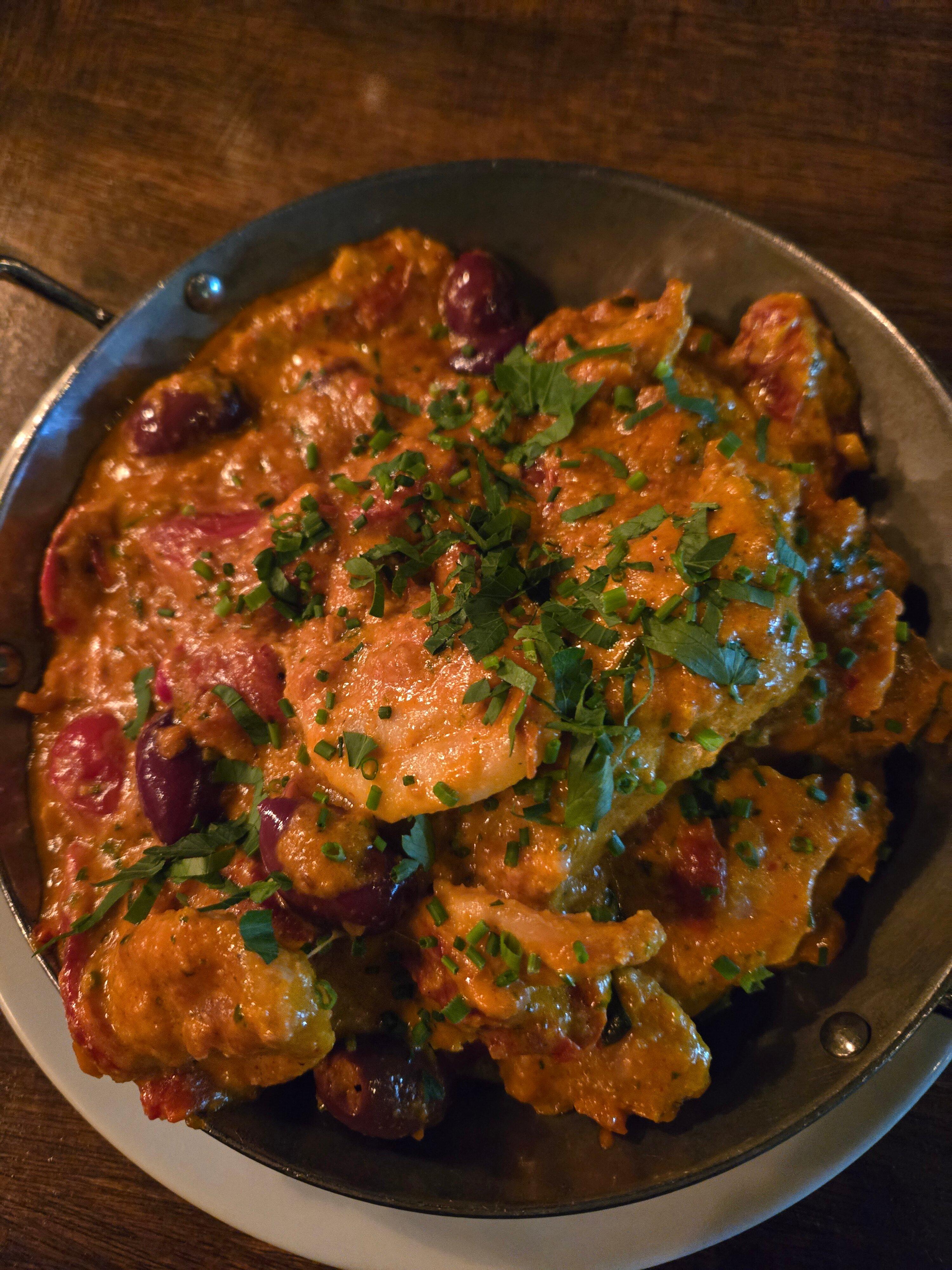 Photo by janethR1992WE