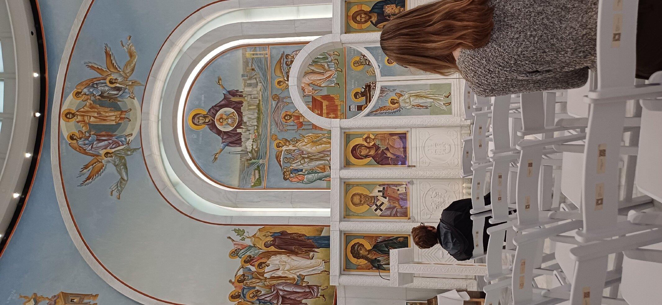 Photo by Mike Emmanuel D