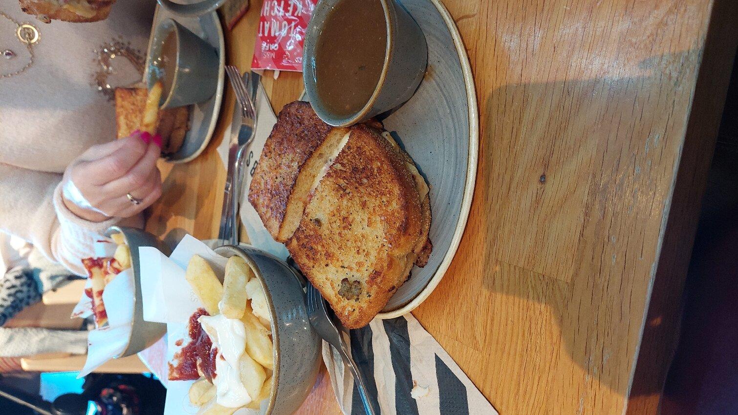 Marks and Spencer Cafe