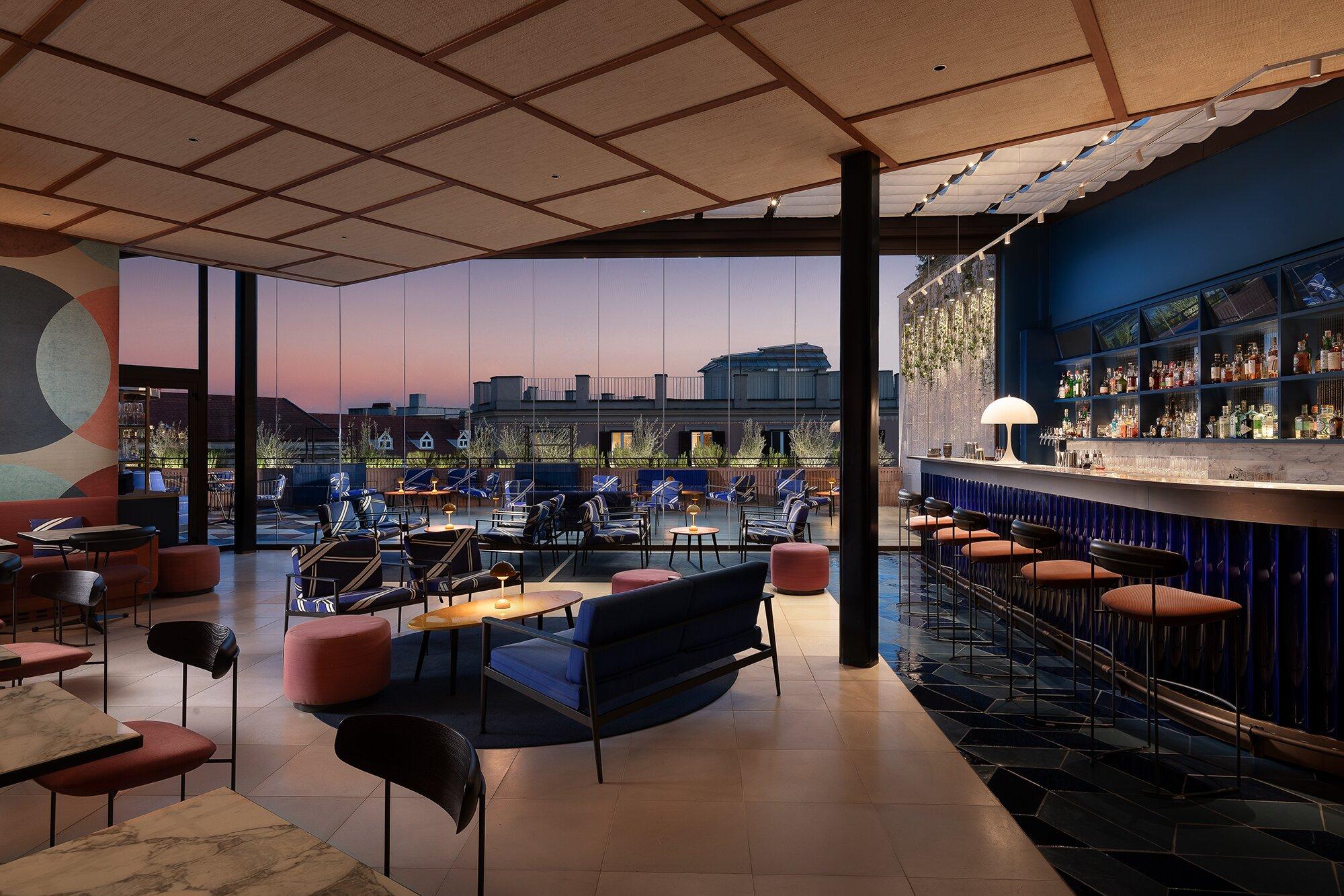 Paparazzo Bar & Rooftop