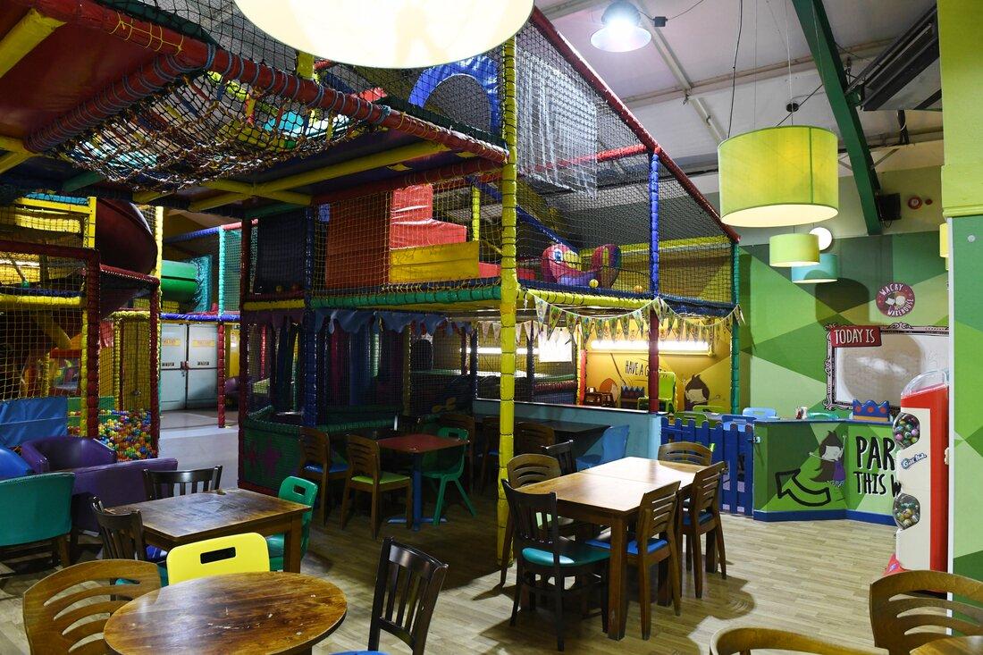 The Broadway, Greene King Pub & Carvery