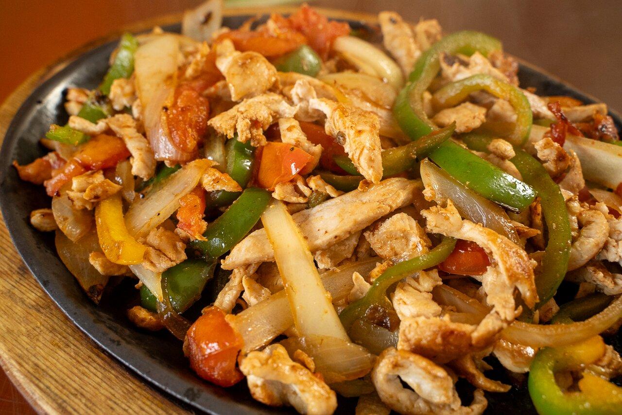 Los Tres Amigos Northville