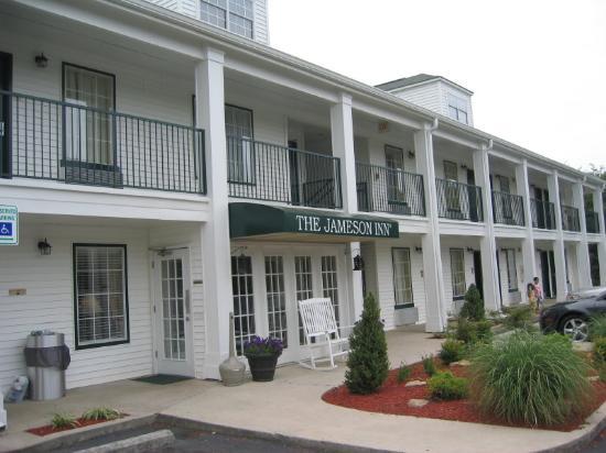 Quality Inn Decherd