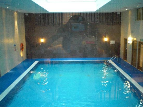 The Crown London Hotel