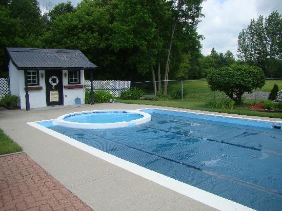 The Bourget Inn & Spa Resort