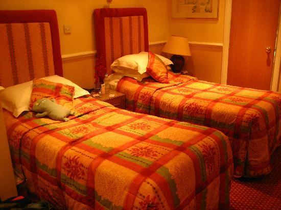 Hyde Park Radnor Hotel