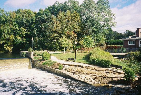 Otter Cove Restaurant & Bar