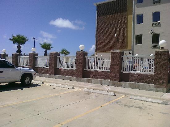 Hawthorn Extended Stay by Wyndham Corpus Christi Padre Is