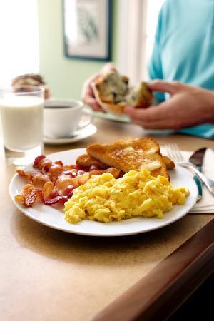 Country Inn & Suites By Radisson Harrisburg Northeast-Hersh