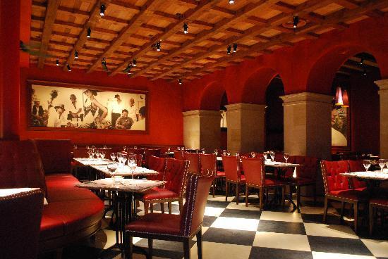 Renaissance Lucerne Hotel