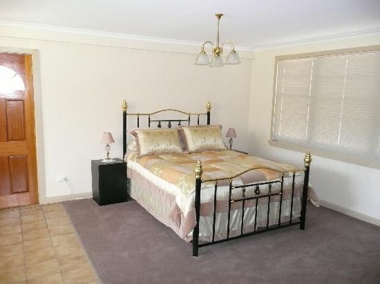 Campania Hills Vineyard B&B