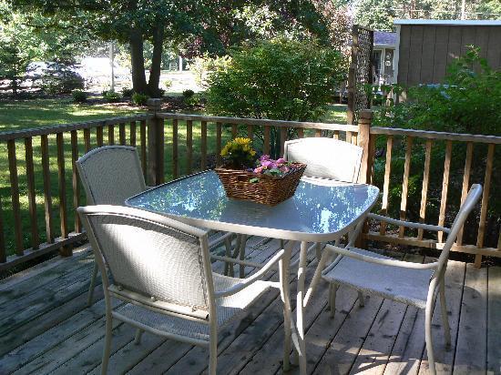 Maple Ridge Cottages