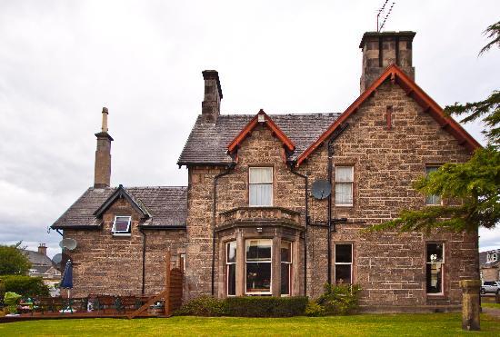 Auchmillan Guest House