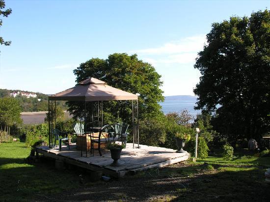 Holdsworth House Bed and Breakfast