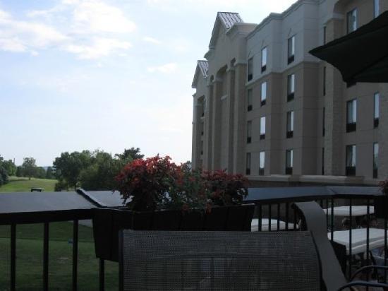 37 Grille at Chestnut Ridge