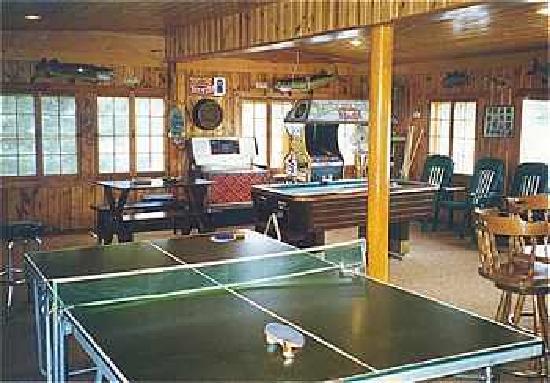 Brekke's Fireside Resort