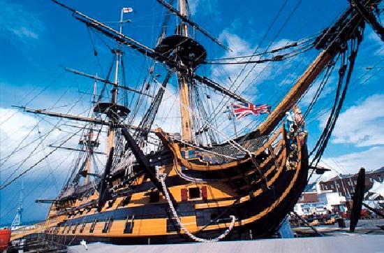 Holiday Inn Express Portsmouth - Gunwharf Quays, an IHG Hotel