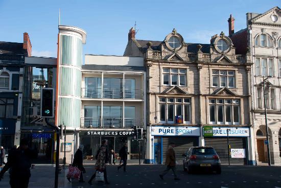 Starbucks - The Brewery