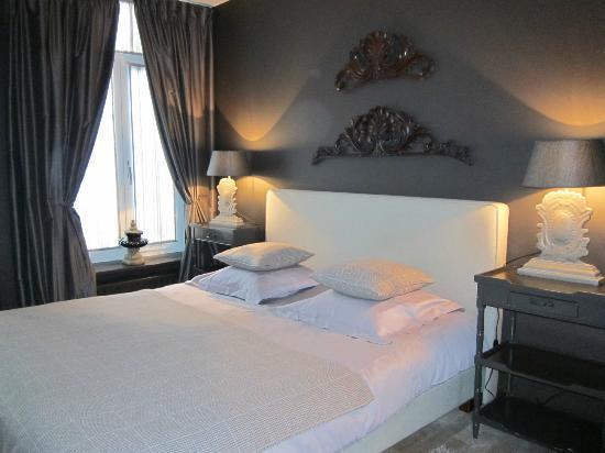 Dharma Bed & Breakfast