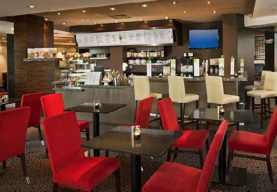 Courtyard by Marriott Dulles Town Center