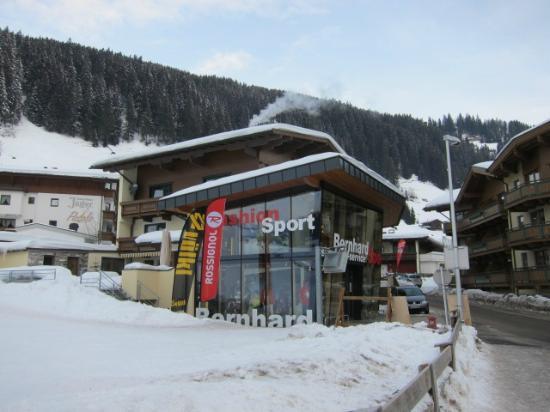 Hotel Pension Burgschrofn