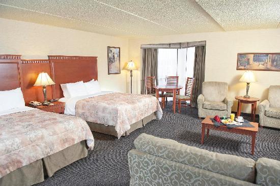 Quality Inn & Suites Bay Front