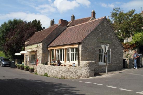 Mells Cafe
