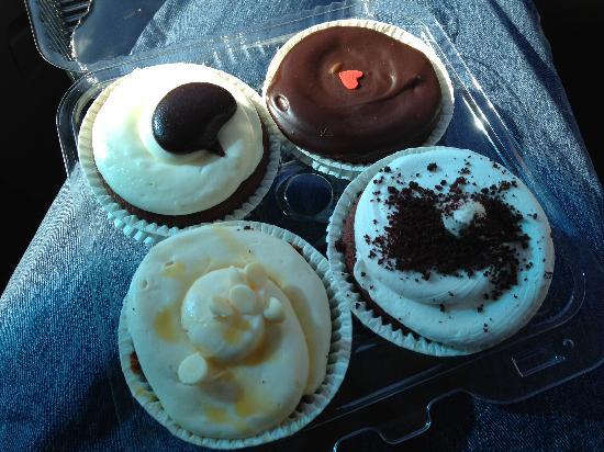 Sweet 27 bakery and cafe