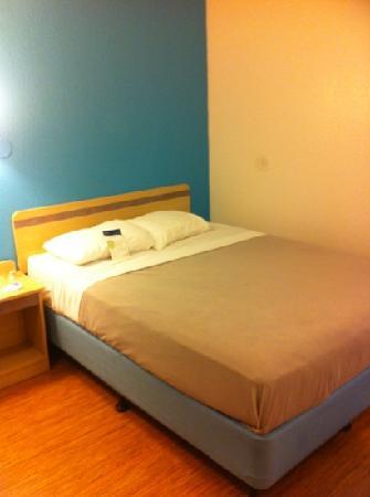 Motel 6