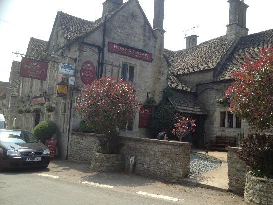 The Rose & Crown Farmhouse & Pub
