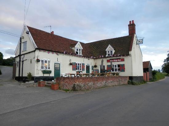 Ship Inn Blaxhall