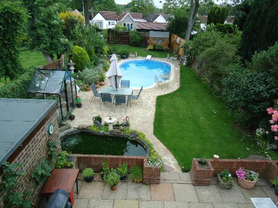 Ross House Guest House