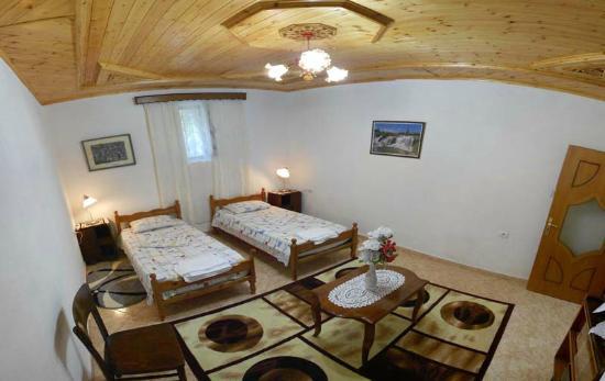 Hashorva Guest House