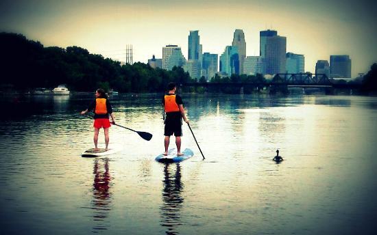 Stand Up MN Paddleboarding Day Tours