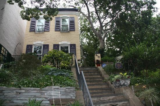Carriage House on Capitol Hill