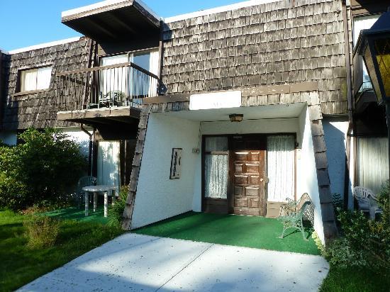 Photo by Packmichein