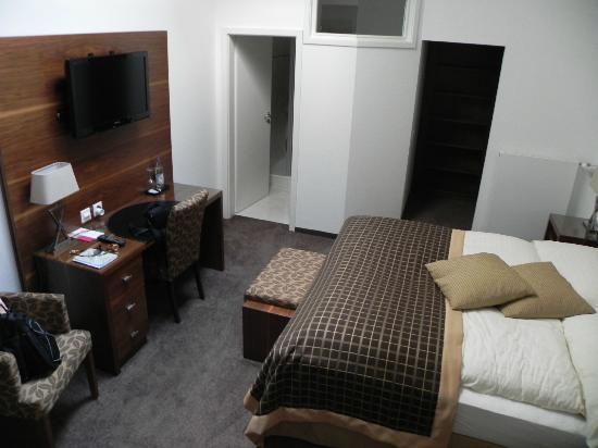 Photo by HugoHermans