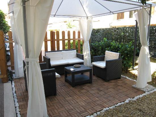 Vegan Inn Airport - Adults Only