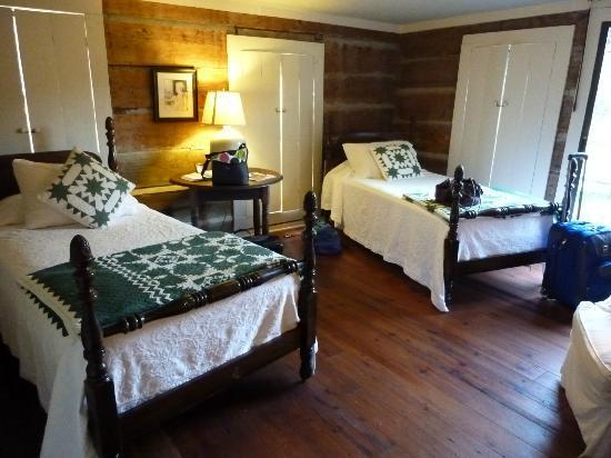 French Camp Bed & Breakfast Inn