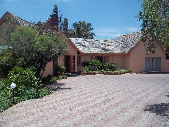 Kuse Khaya Guest House