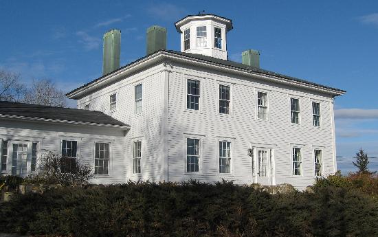 The Captain's Watch Bed and Breakfast