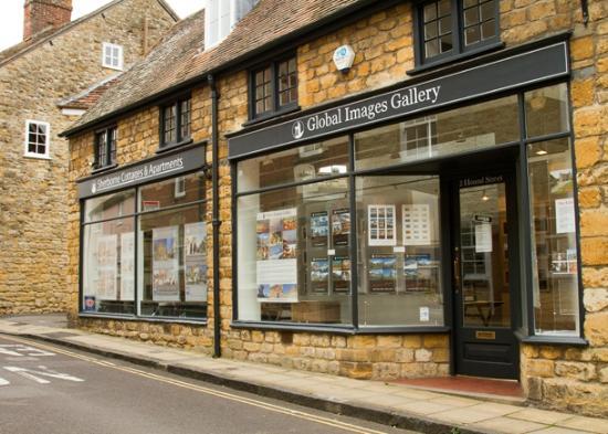 Global Images Gallery