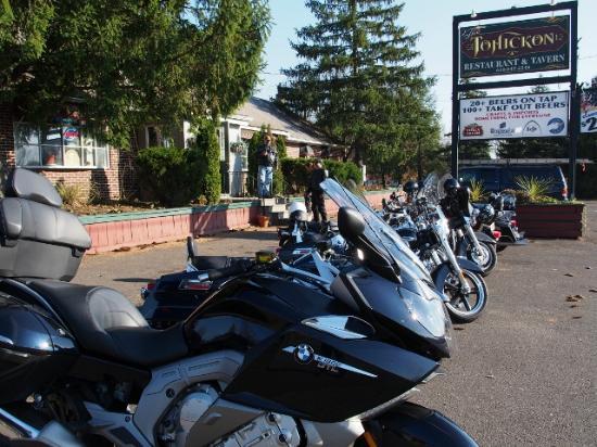 Tohickon Restaurant And Tavern