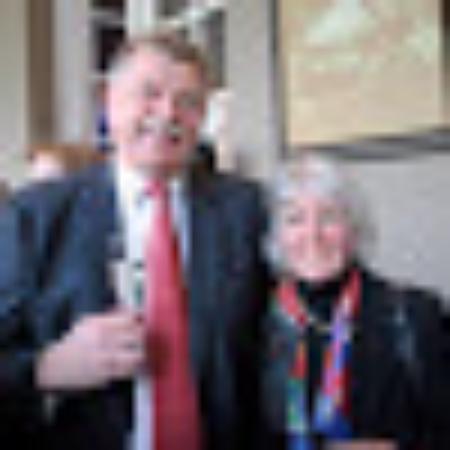 photo of M2453SKianb